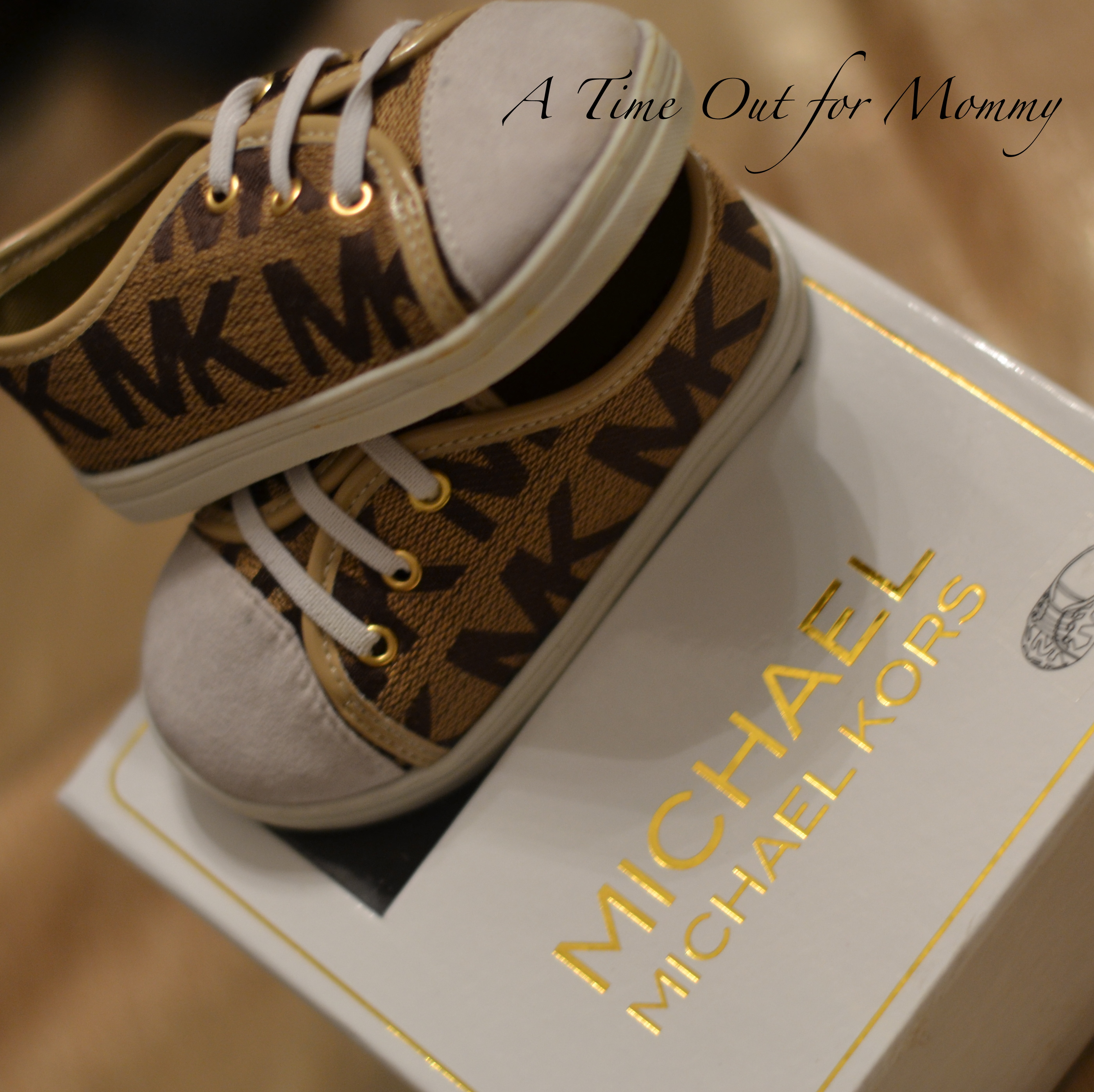 brug koloni Withered Michael Kors Baby Ivy Sneak! - A Time Out for Mommy
